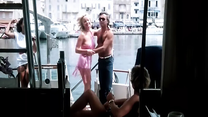 Placer Vintage En Saint-Tropez (1981)